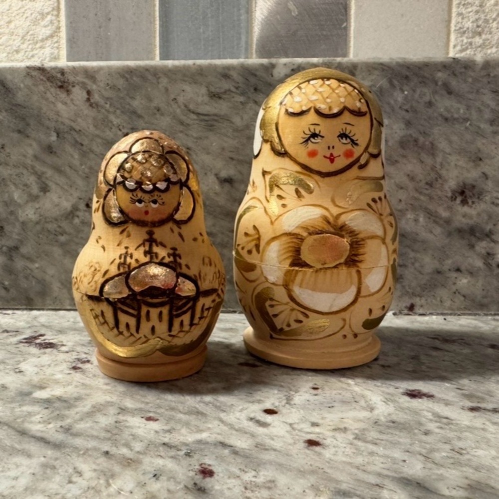 Handcrafted Russian Nesting Dolls - Cream and Gold